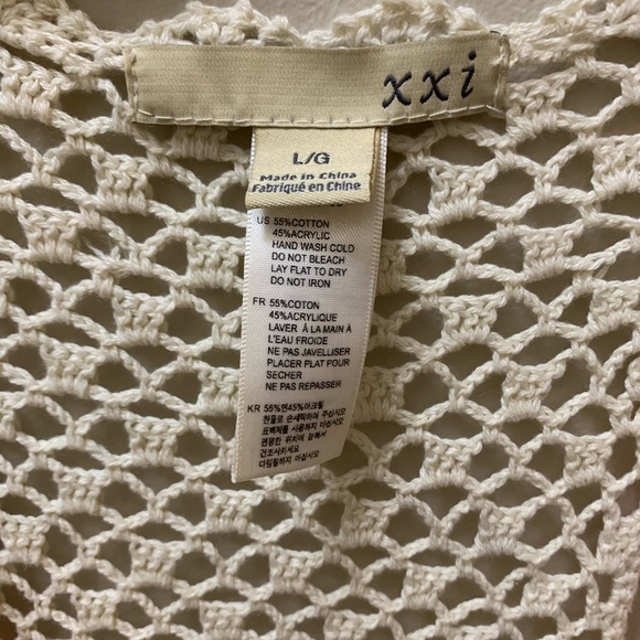 XXi Crocheted Vest - Picture 3 of 3